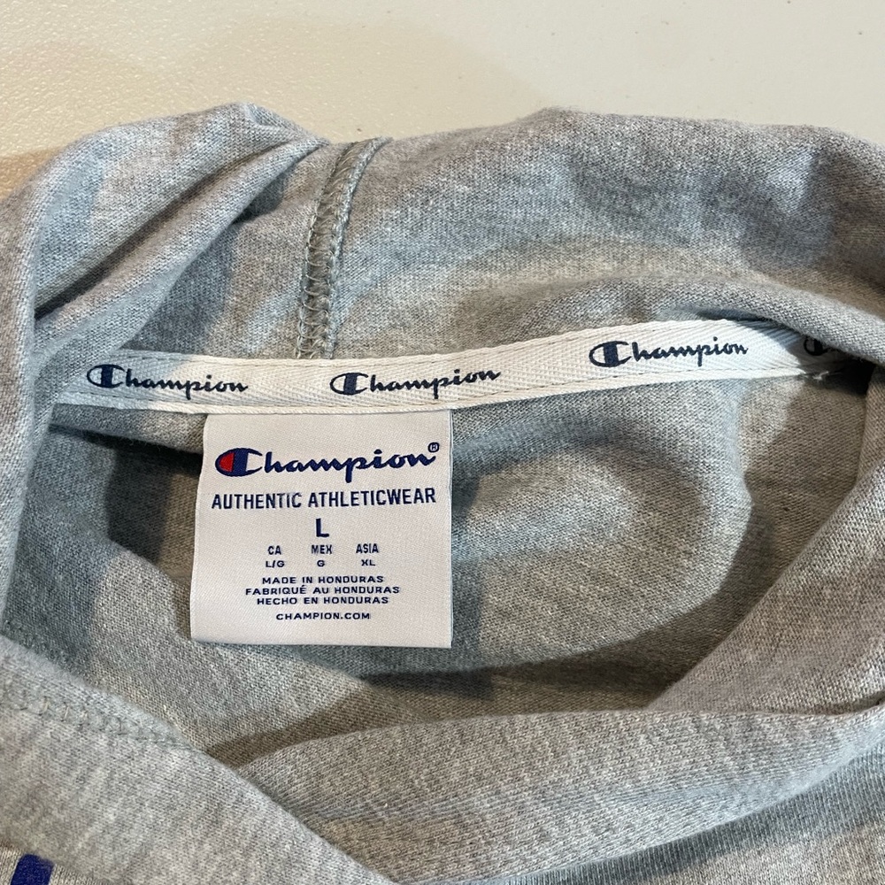 NWT Champion Women Large Heather Gray Hoodie with Logo - Picture 6 of 8